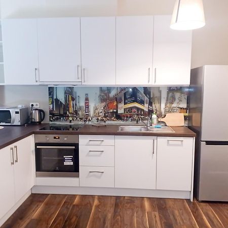 Apartamenty Triton Park Varsovie Extérieur photo